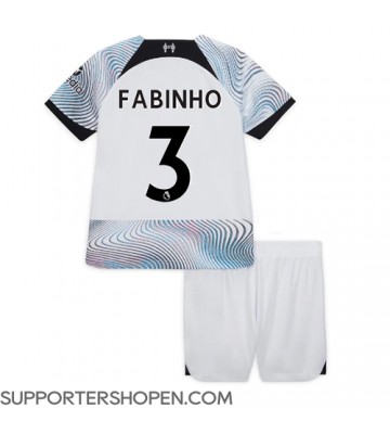 Liverpool Fabinho #3 Bortatröja Barn 2022-23 Kortärmad (+ korta byxor)